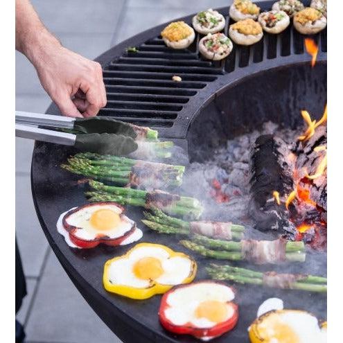 Castworks Hergóm Zenith high base fire pit complete set, outdoor fireplace with sturdy metal construction and functional design.